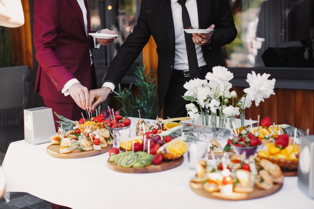 Catering Services in Patna: Elevate Your Wedding Feast with The Decor Inc.